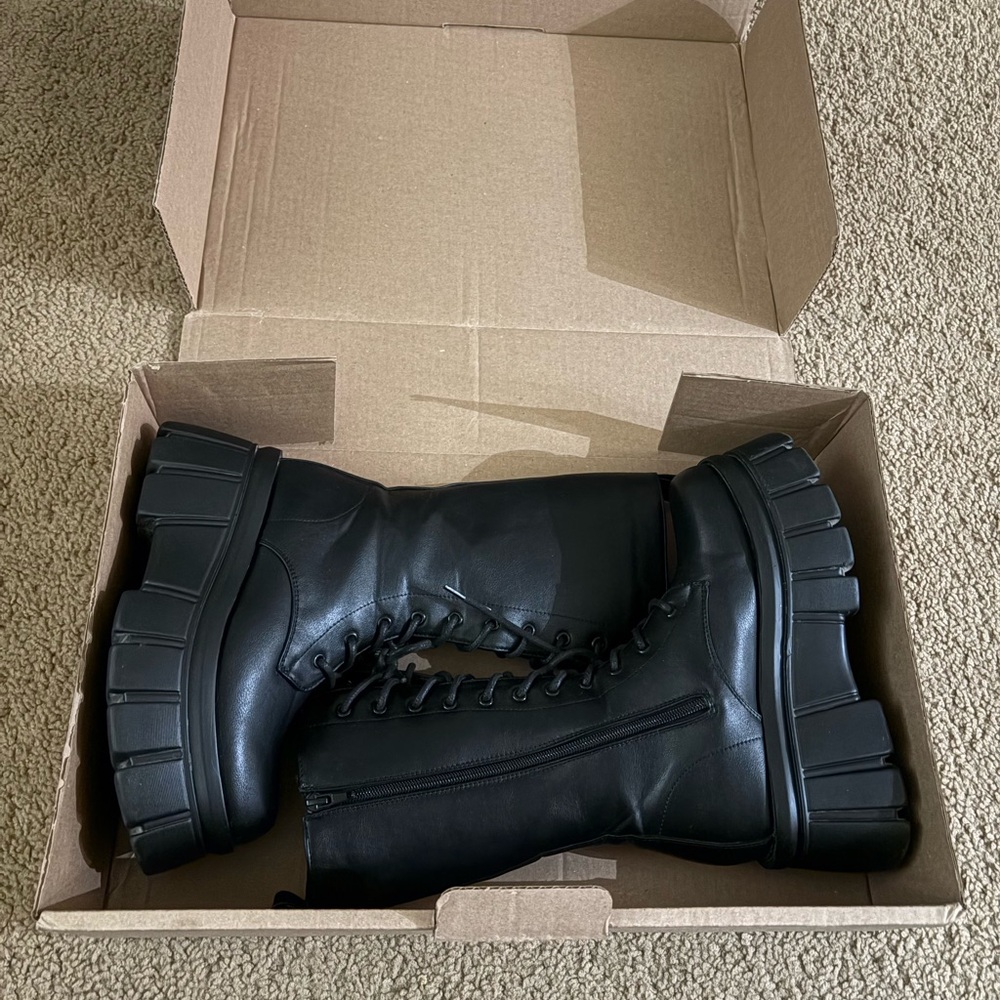 Women’s Festival Boots